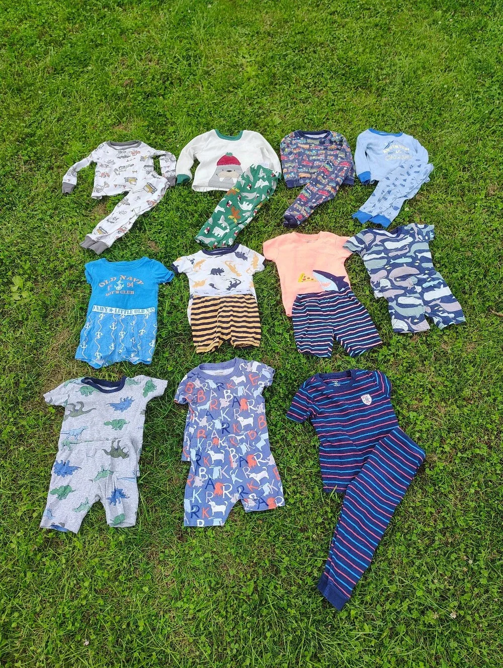 Lot of 18-24 month pajama sets (Carter's, Old Navy, Gymboree, Children's Place)